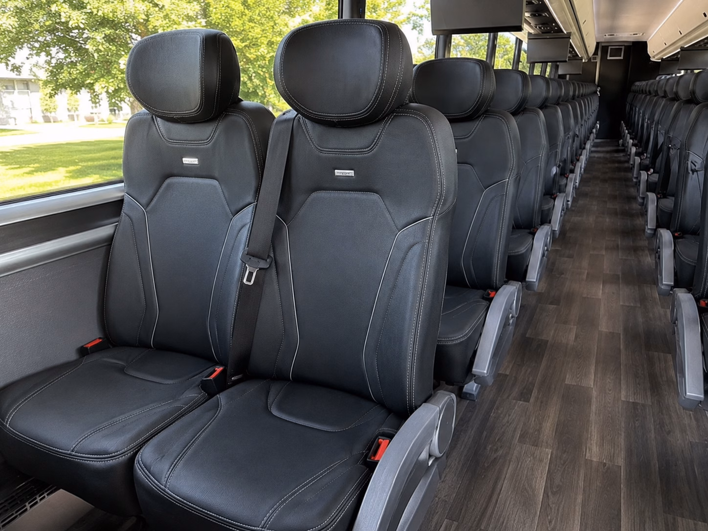 plan the perfect bridal party arrival at greenfield village or the dearborn inn