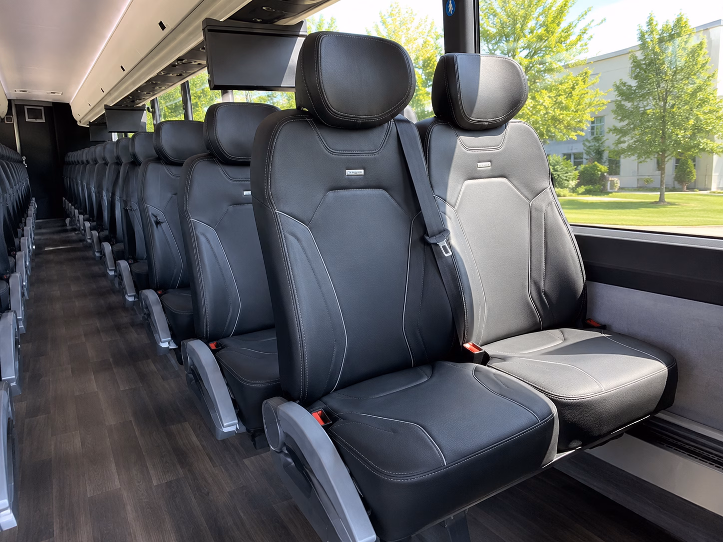 shuttle your guests between hotel blocks and your dearborn venue with ease